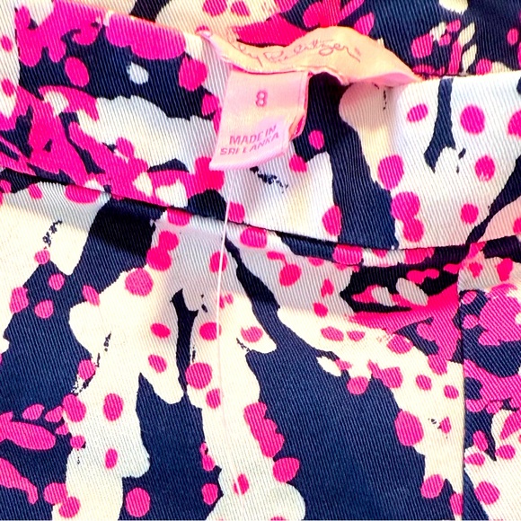 Lilly Pulitzer Pink and Navy Beyond The Sea Hazelelle Shorts 🪸 Geo - Picture 3 of 8